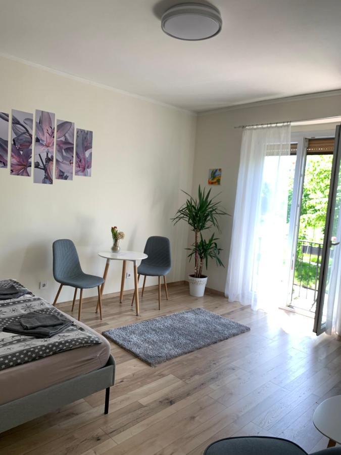 Vilagos, Kellemes Lakas, Jo Koezlekedessel * Budapeszt