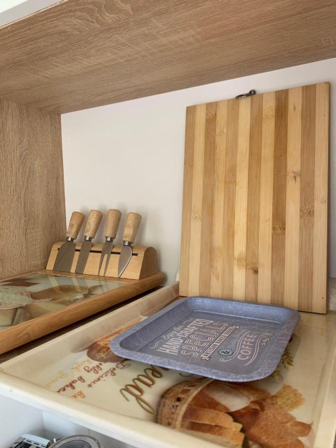 Vilagos, Kellemes Lakas, Jo Koezlekedessel Apartament